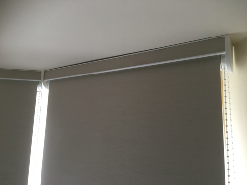 Rollerblind with Fascia in Bay Window d